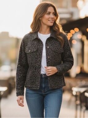 Sanctuary City Anthropologie Animal Print Button Up Shirt Jacket- Large